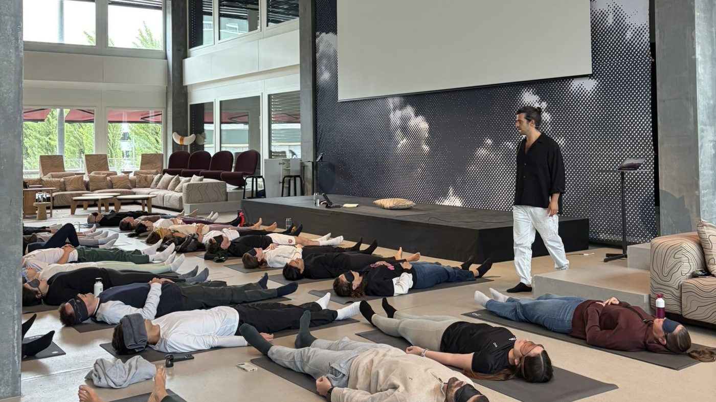 Erik Ferrarese leading a group breathwork session